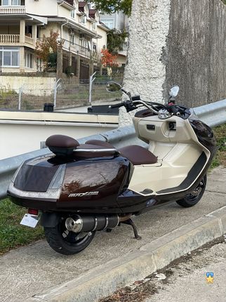 Yamaha MAXAM 250